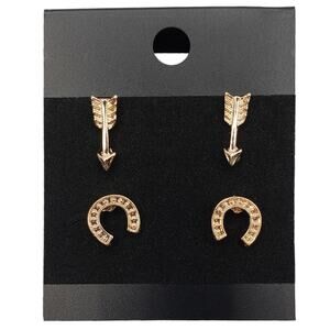 5/10 NWT 2 pair of rose gold horseshoe arrow earrings